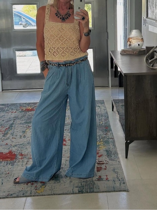 GK Pants - Steve Madden Light Blue Denim Wide-Leg Jeans